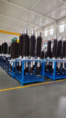 Διατάξεις διέλευσης 72.5kV 126kV 252kV ελαίου-εμβαπτισμένου χαρτιού για μετασχηματιστές ισχύος